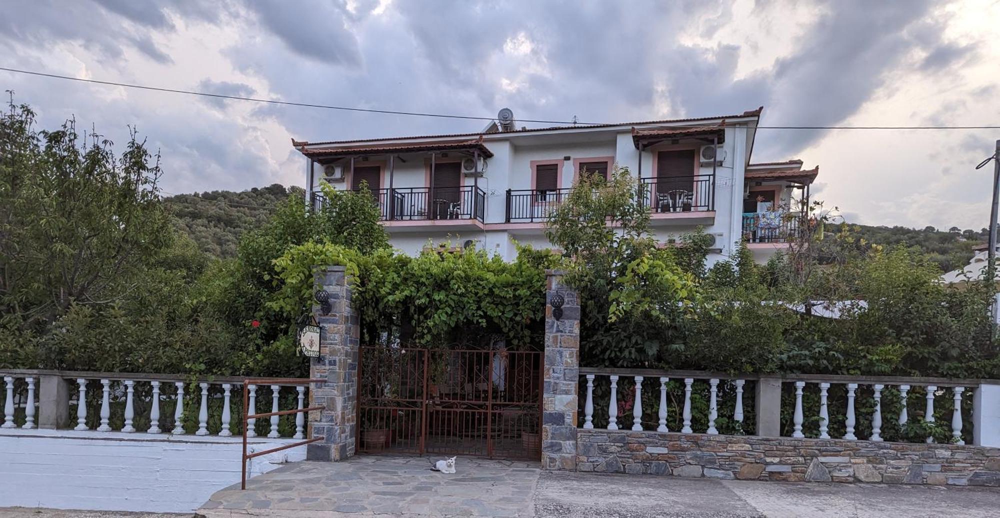 Guesthouse Christos Skopelos Town Ngoại thất bức ảnh