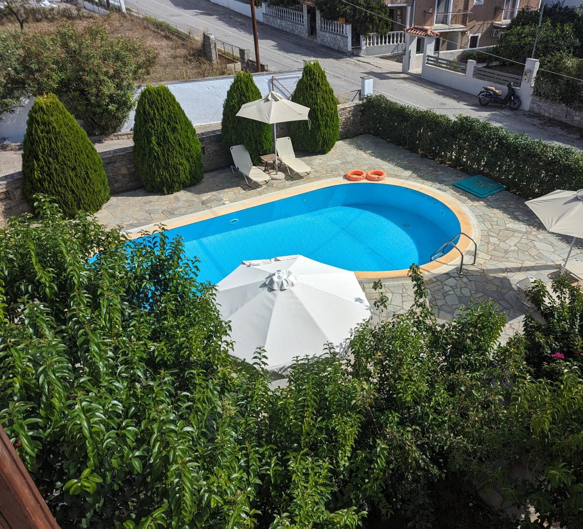 Guesthouse Christos Skopelos Town Ngoại thất bức ảnh