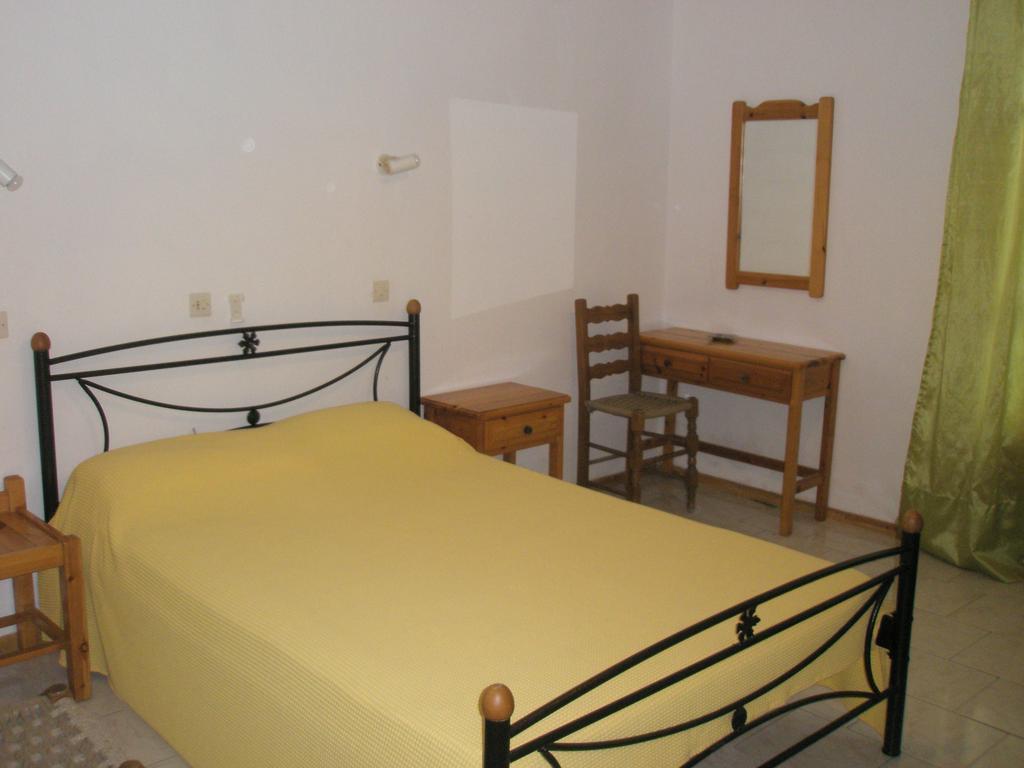 Guesthouse Christos Skopelos Town Ngoại thất bức ảnh